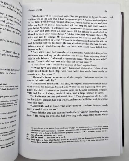 The Living Torah / Rabbi Aryeh Kaplan -  ליוינג תורה אנגלית